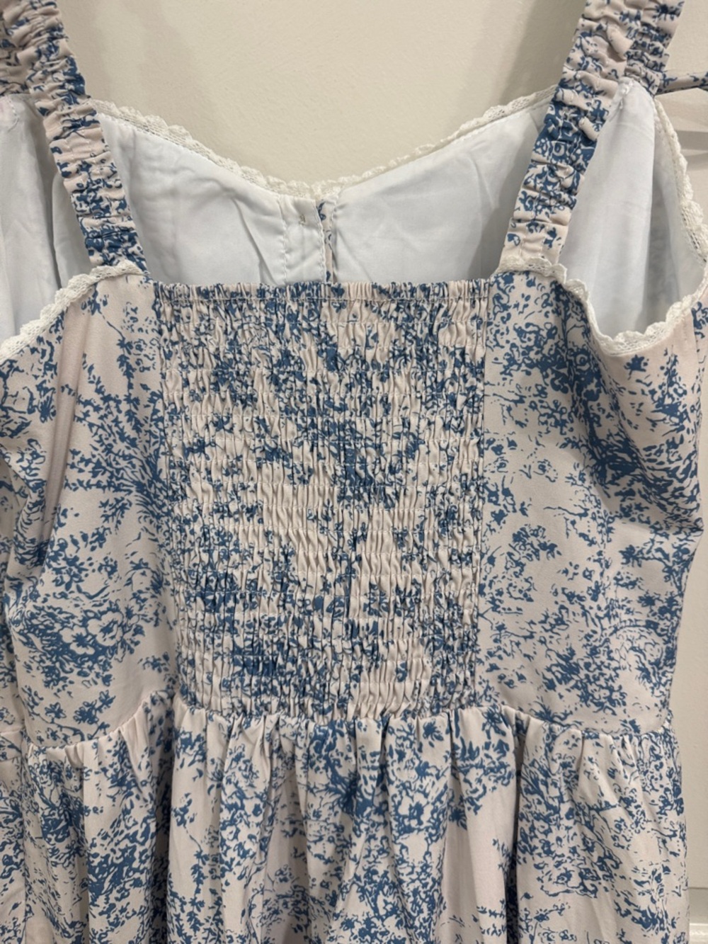 Commense Sapphire Garden Floral Cami Midi Dress Blue & White Floral - Picture 15 of 16